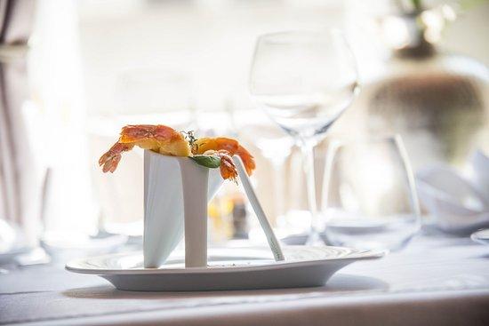 Ahh Riba Oyster & Sushi Bar